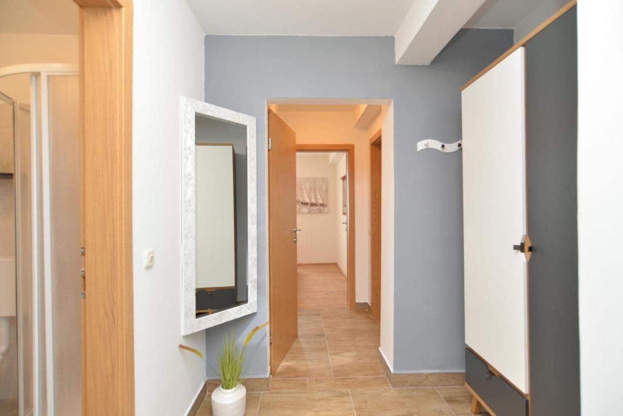 Apartments Violete 742 Pula Ngoại thất bức ảnh