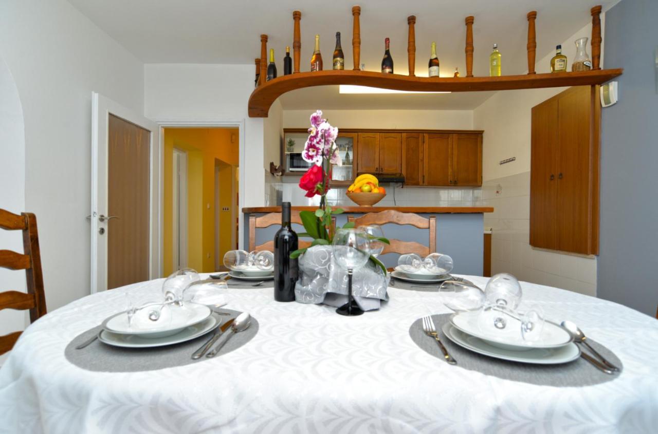 Apartments Violete 742 Pula Ngoại thất bức ảnh