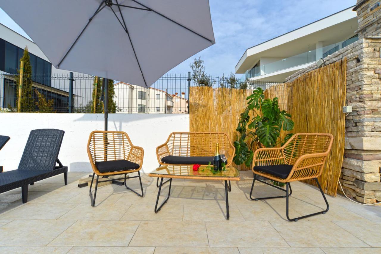 Apartments Violete 742 Pula Ngoại thất bức ảnh